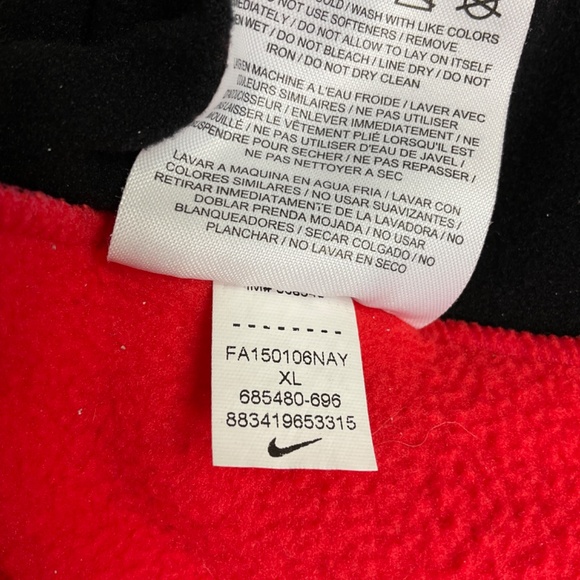 Nike Women's Thermafit Fleece Pullover Hoodie - Picture 6 of 8